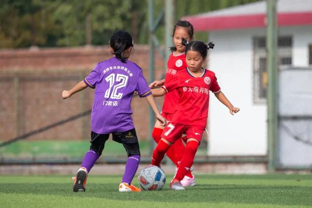 孙宇晨前女友揭露其真面目，景甜的遭遇早有预兆